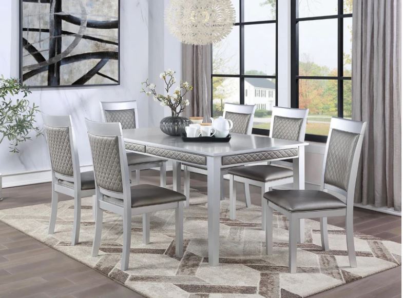 Dining Table & 6 Chairs